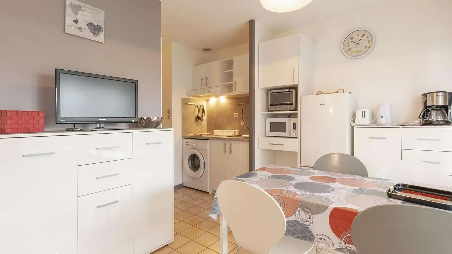 Charmant T2 Avec Balcon Sud Et Wifi A Barbotan - Fr-1-841-74 0*, バルボタン・レ・テルム フランス