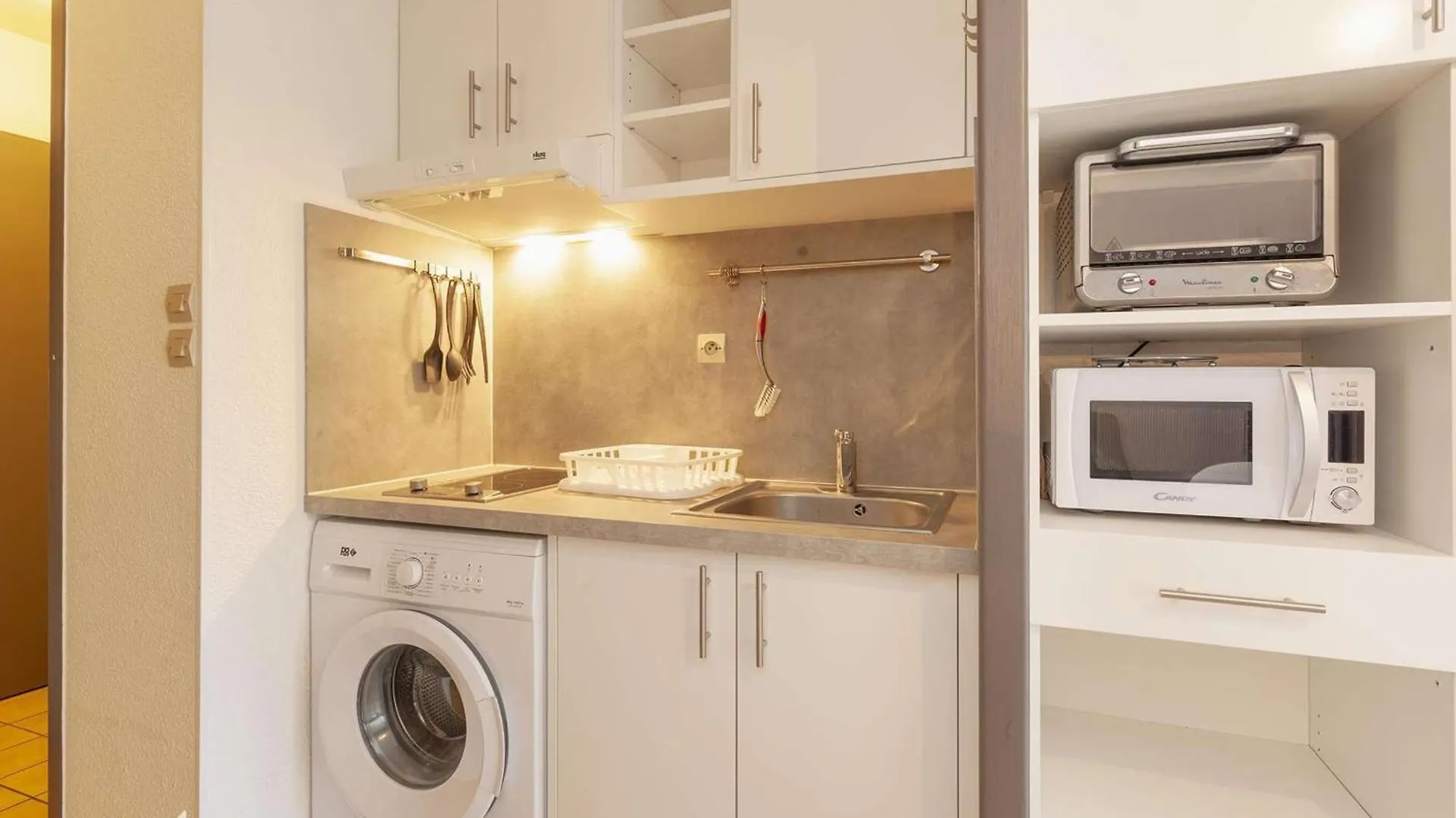 Charmant T2 Avec Balcon Sud Et Wifi A Barbotan - Fr-1-841-74 バルボタン・レ・テルム